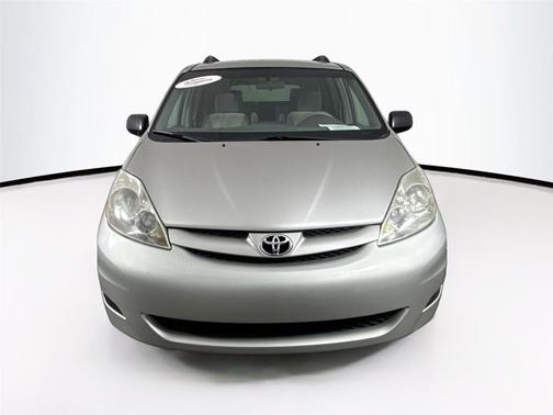 2008 Toyota Sienna LE