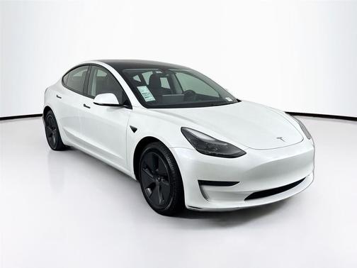 2023 Tesla Model 3 Standard Range