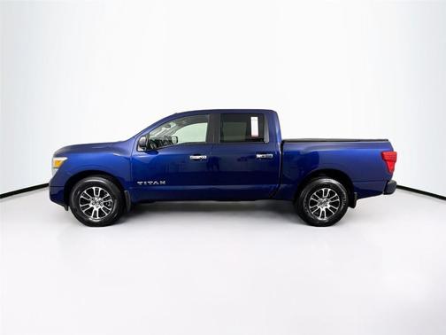 2021 Nissan Titan SV