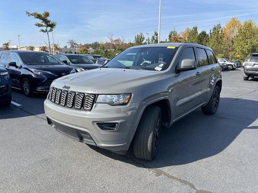 2021 Jeep Grand Cherokee Laredo