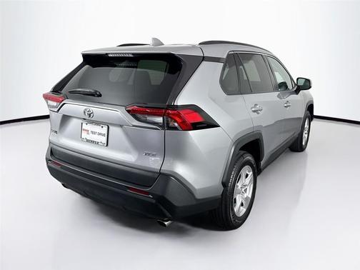 Silver Sky Metallic 2021 Toyota RAV4 XLE