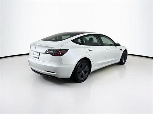 2023 Tesla Model 3 Standard Range