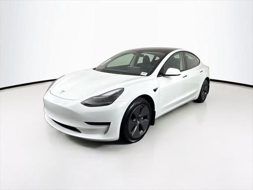 2023 Tesla Model 3 Standard Range