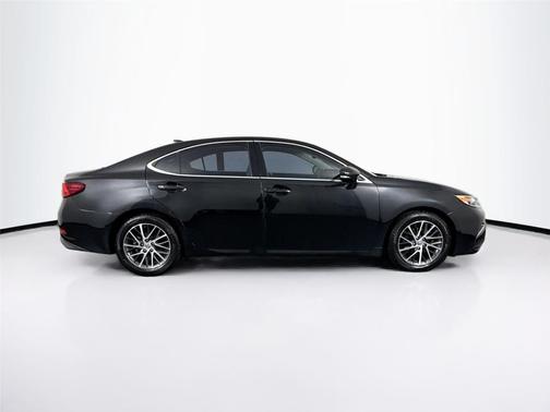 2016 Lexus ES 350 Base