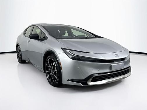 2025 Toyota Prius Plug-In Hybrid XSE
