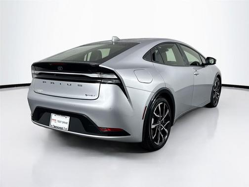 2025 Toyota Prius Plug-In Hybrid XSE