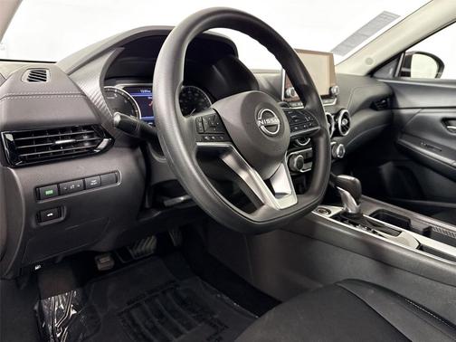 Rosewood Metallic 2024 Nissan Sentra SV
