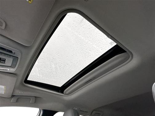 Celestial Silver Metallic 2025 Toyota Sienna XLE