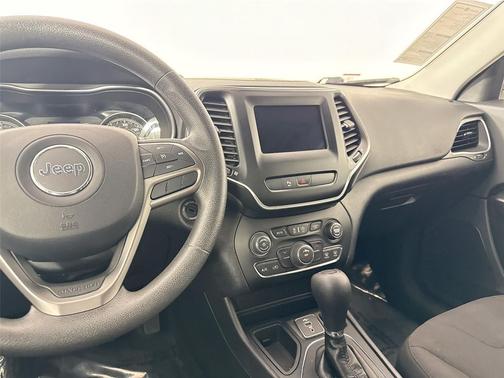 2020 Jeep Cherokee Latitude