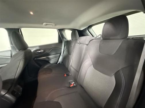 2020 Jeep Cherokee Latitude