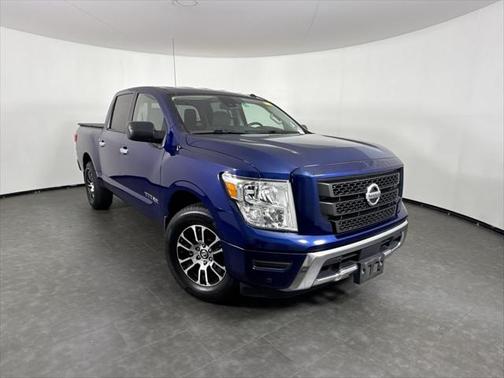 2021 Nissan Titan SV