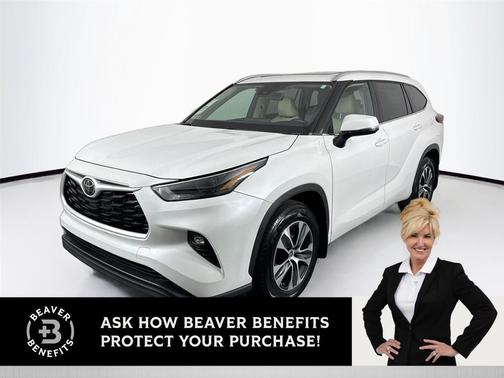 Wind Chill Pearl 2024 Toyota Highlander XLE