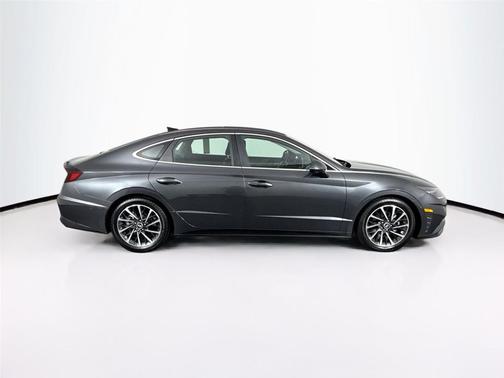 2022 Hyundai SONATA Limited