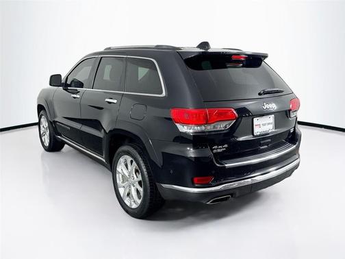 2021 Jeep Grand Cherokee Summit
