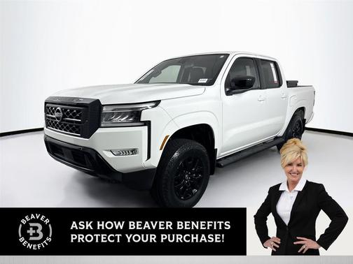 Glacier White 2023 Nissan Frontier SV