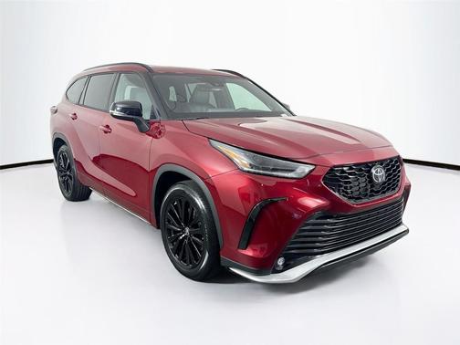 2024 Toyota Highlander XSE