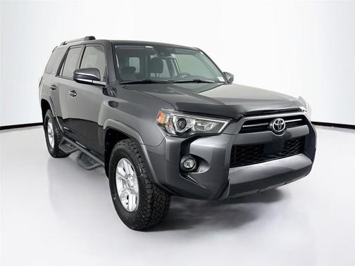 2022 Toyota 4Runner SR5
