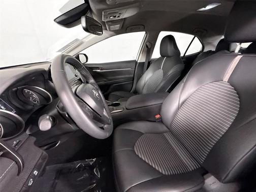 Ice Edge 2024 Toyota Camry SE