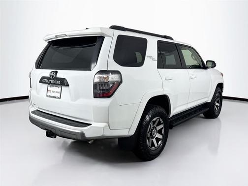 2024 Toyota 4Runner TRD Off Road