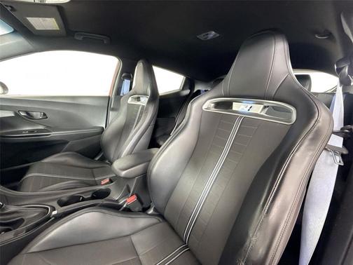 2021 Hyundai Veloster Base