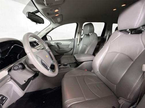 Blue Velvet Metallic 2017 Chevrolet Traverse 1LT