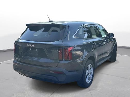 Gravity Grey 2023 Kia Sorento LX