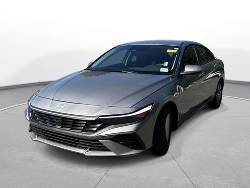 Fluid Metal 2025 Hyundai ELANTRA HEV Blue