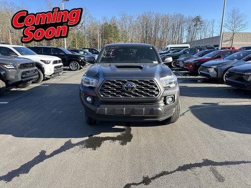 2022 Toyota Tacoma TRD Sport