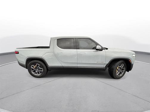 2022 Rivian R1T Adventure