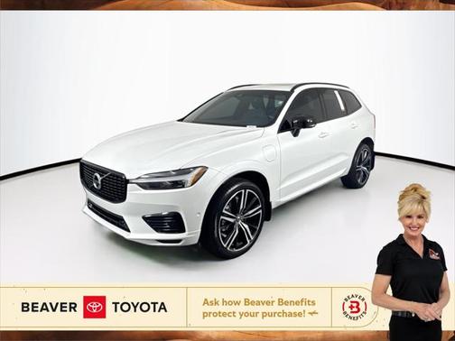 2021 Volvo XC60 Recharge Plug-In Hybrid T8 R-Design