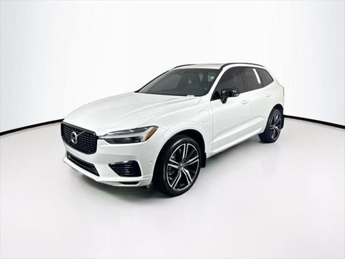 2021 Volvo XC60 Recharge Plug-In Hybrid T8 R-Design