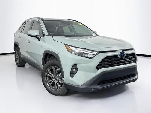 2023 Toyota RAV4 Hybrid XLE Premium