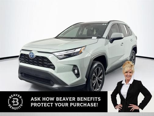 2023 Toyota RAV4 Hybrid XLE Premium