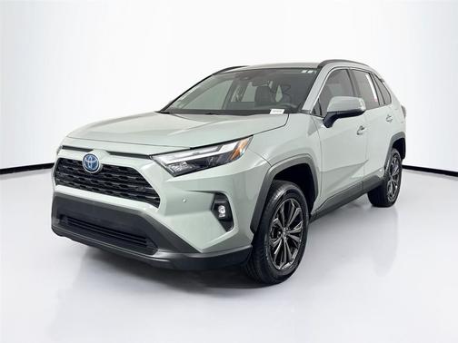 2023 Toyota RAV4 Hybrid XLE Premium