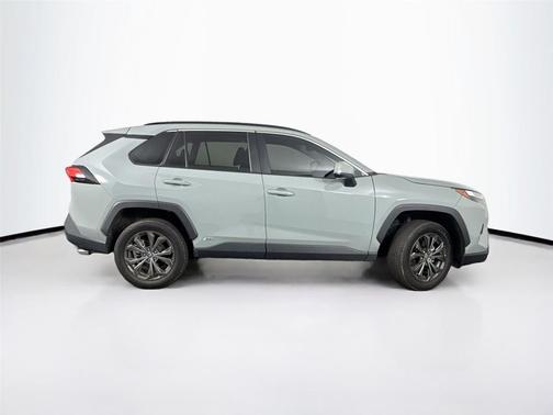 2023 Toyota RAV4 Hybrid XLE Premium