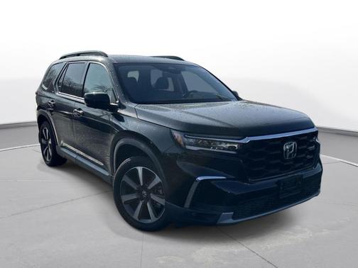 2023 Honda Pilot AWD Elite