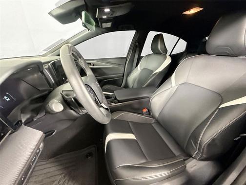 Midnight Black Metallic 2025 Toyota Camry SE