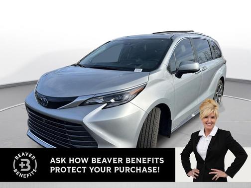 2025 Toyota Sienna Platinum