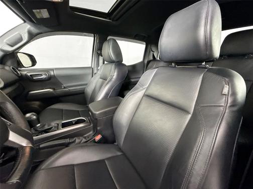 White 2022 Toyota Tacoma TRD Off Road