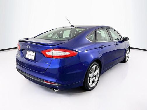 Deep Impact Blue 2016 Ford Fusion SE