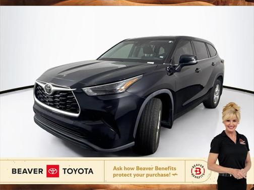 2022 Toyota Highlander L