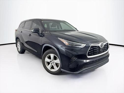 2022 Toyota Highlander L