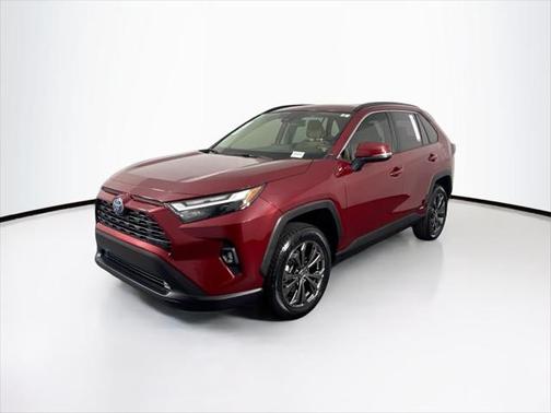 2022 Toyota RAV4 Hybrid XLE Premium