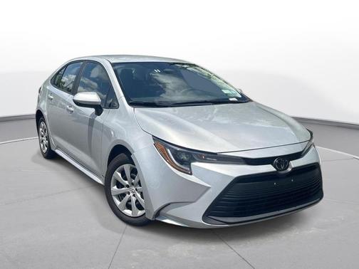 Classic Silver Metallic 2024 Toyota Corolla LE