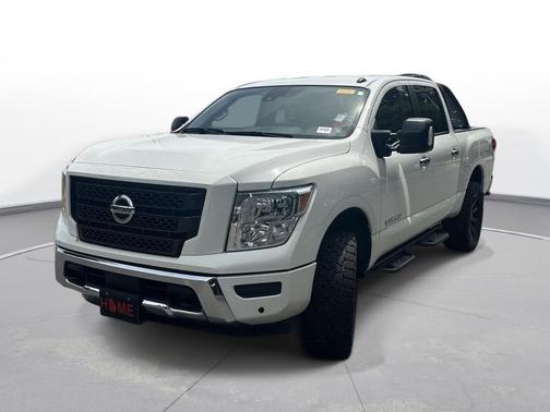 Glacier White 2021 Nissan Titan SV