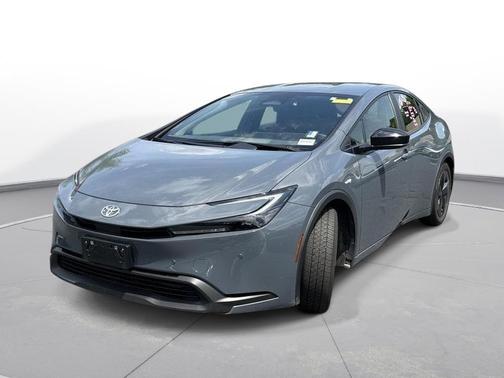 Guardian Gray 2023 Toyota Prius LE
