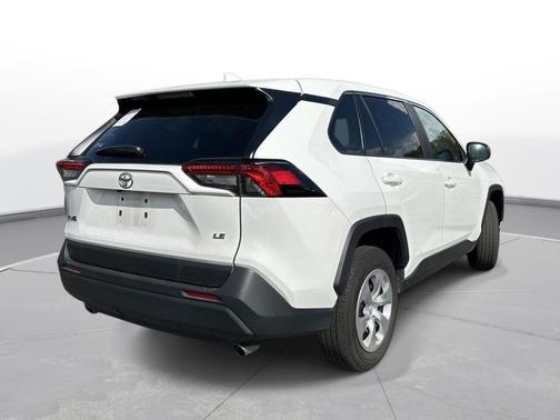 Ice Cap 2025 Toyota RAV4 LE