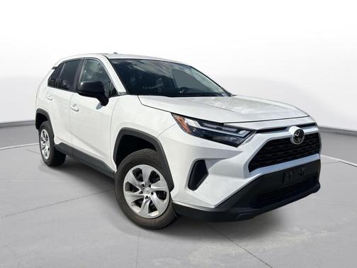 Ice Cap 2025 Toyota RAV4 LE