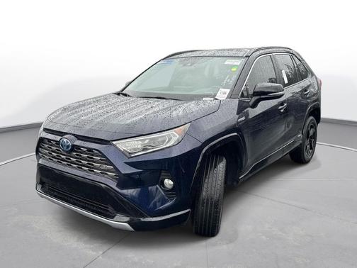 2021 Toyota RAV4 Hybrid SE