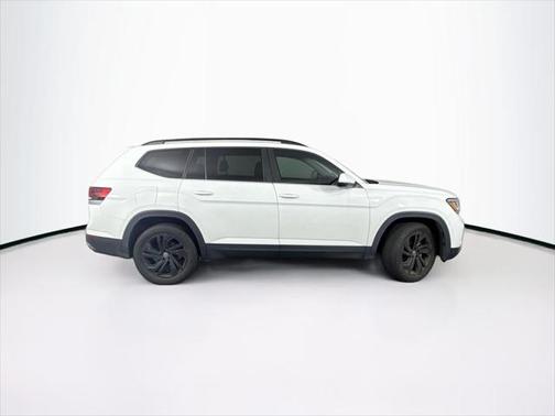 2023 Volkswagen Atlas 3.6L SE w/Technology